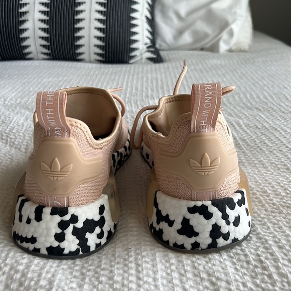 Adidas NMDs _R1 - Picture 3 of 7